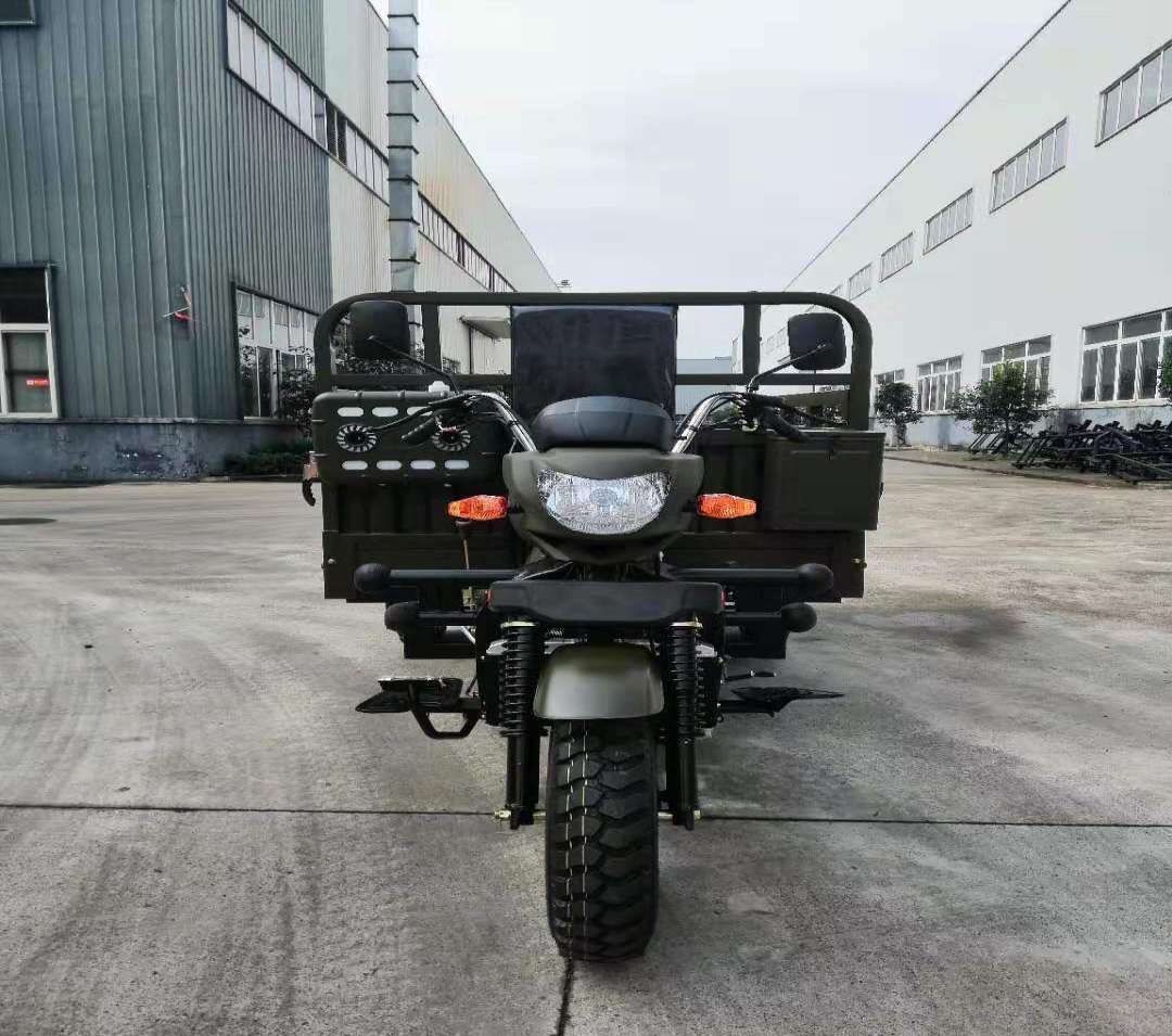 Yun 580 Heavy-Duty Gasoline Cargo Tricycle