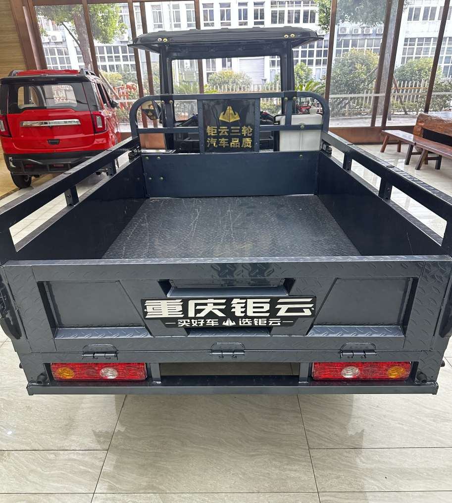 H7 Heavy Duty Gasoline Cargo Tricycle 250cc Water Cooling